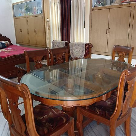 Kusum Palace فاراناسي المظهر الخارجي الصورة