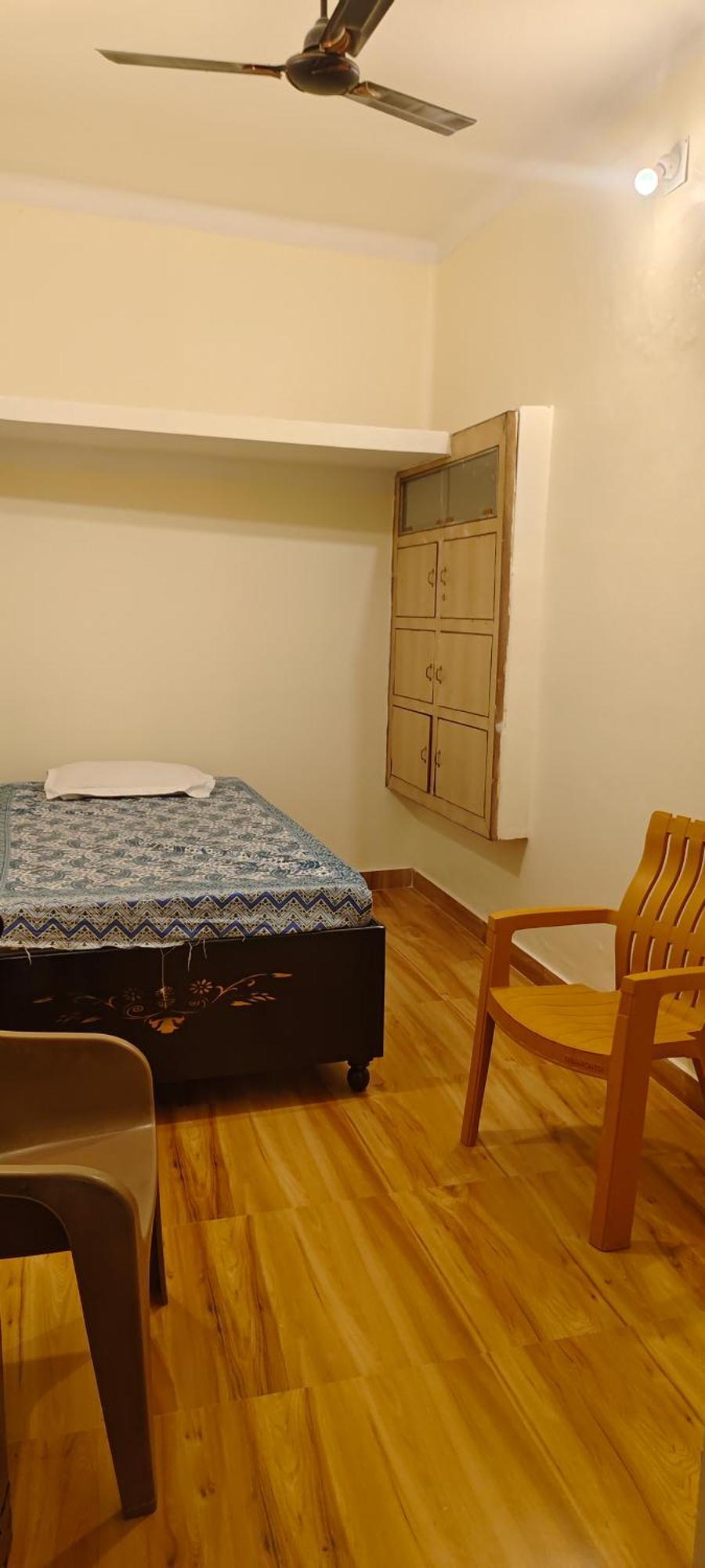 Kusum Palace فاراناسي المظهر الخارجي الصورة